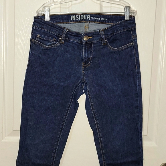 Insider Premium Denim Capri Jeans - Picture 2 of 3